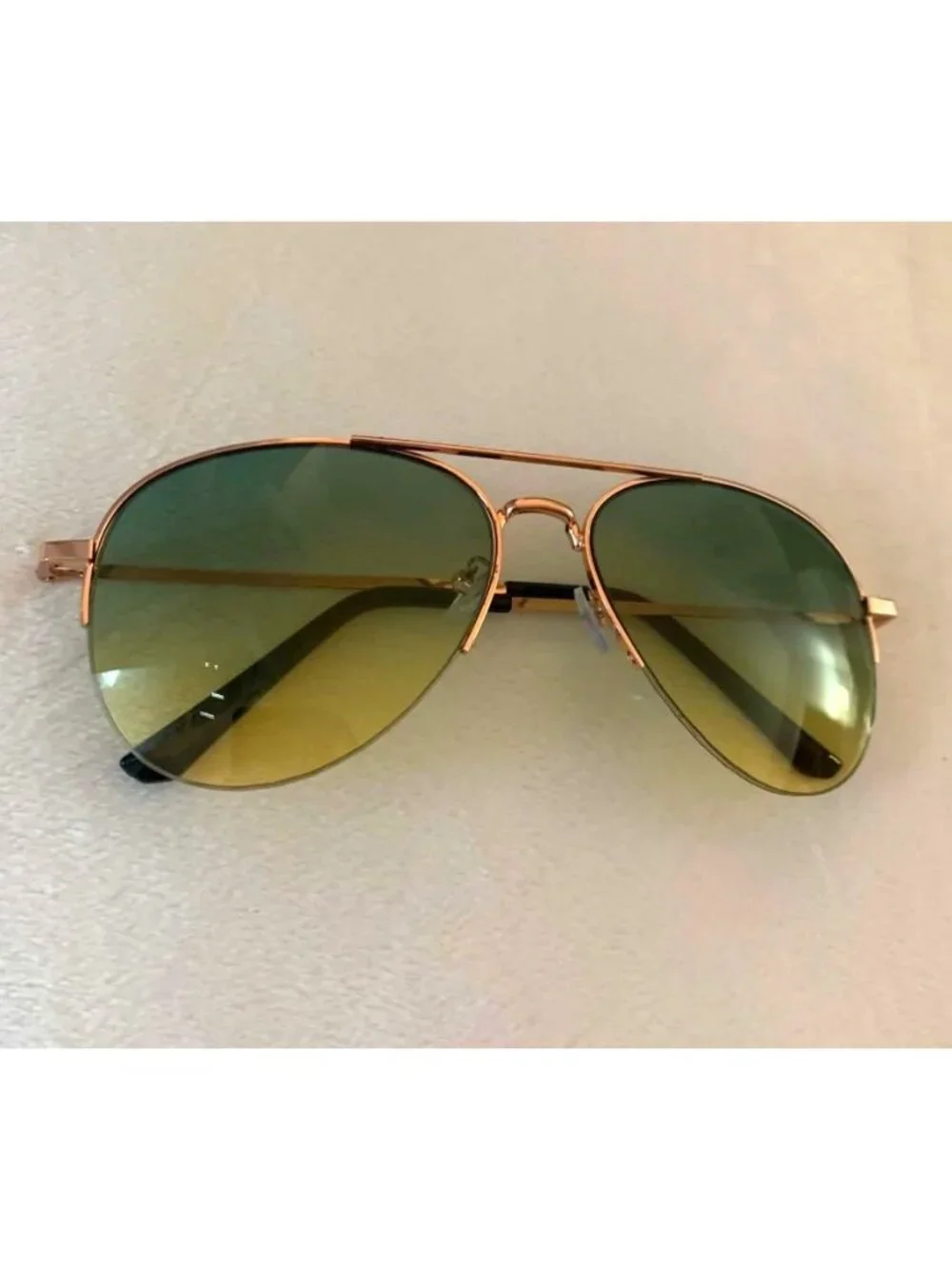 Aviator Style Sunglasses W/ Rose Gold Frame & Green/Yellow Gradient Lens Unisex